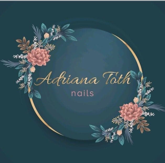 Adriana Toth Nails